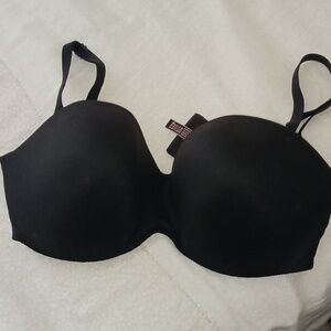 Victoria's secret bra| Size: 36 DDD